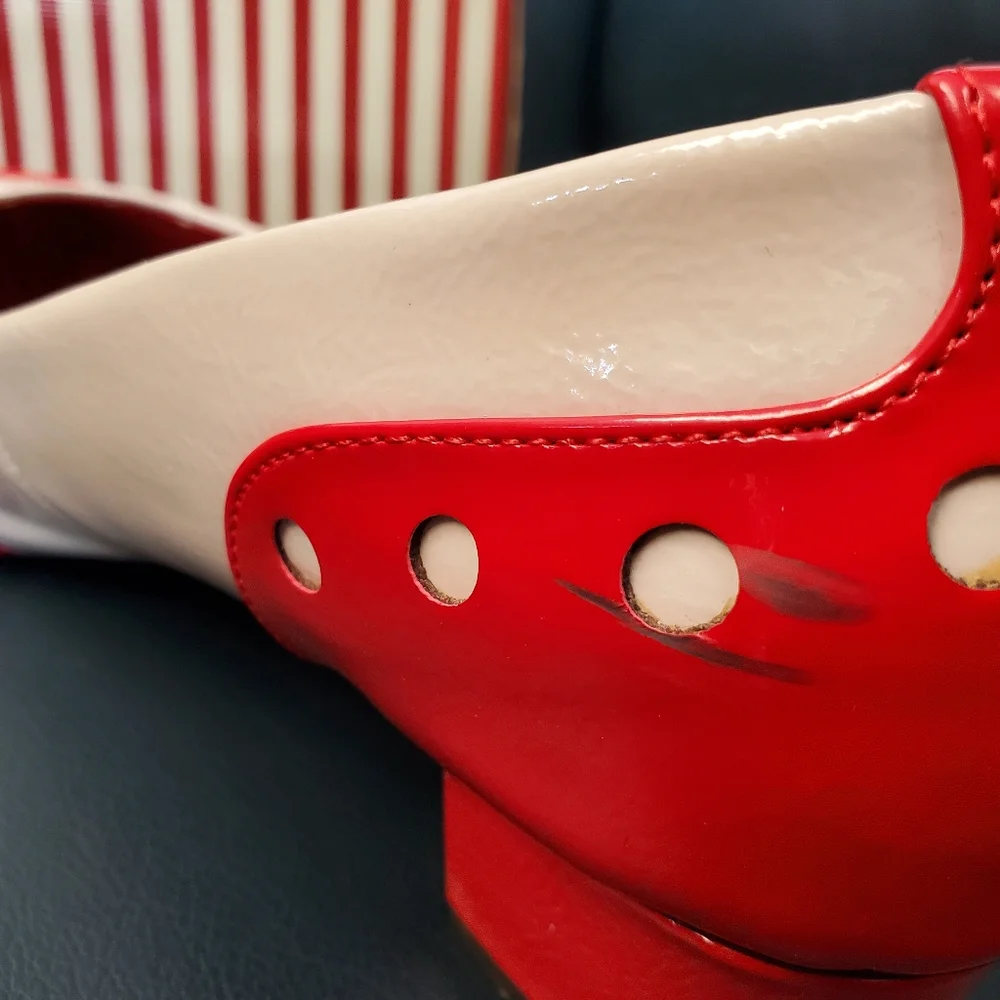 B.A.I.T. slip on low heel pumps - Picture 7 of 9